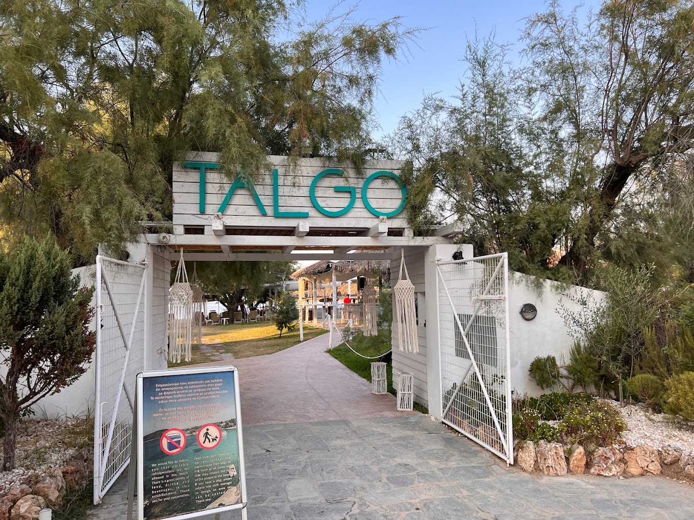 Talgo Beach Bar